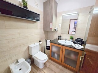 Wc 2