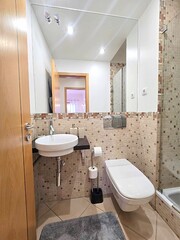 WC2